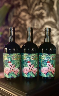 FLOCKING FABULOUS HOLIDAY MULLED RED WINE